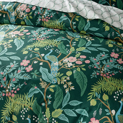 Peacock Classic Smooth Sateen Comforter - Evergreen, Twin/Twin XL