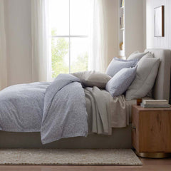 Whispering Petal Classic Smooth Sateen Comforter - Lilac, King/Cal. King