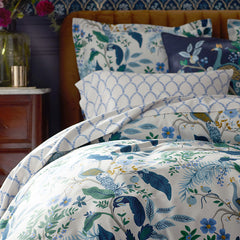 Peacock Classic Smooth Sateen Comforter - Ivory Multi, King/Cal. King