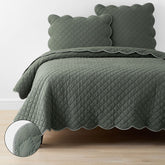 Scallop Quilt - Forest Green, Twin/Twin XL