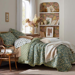 Suhana Reversible Ruffle Quilted Sham - Green, King