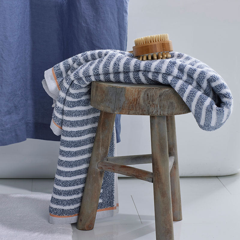 Mélange Stripe Reversible Cotton Bath Towel - Smoke Gray