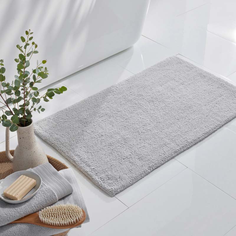 Plush Spa Solid Bath Rug - Gray, 21 in. x 34 in.