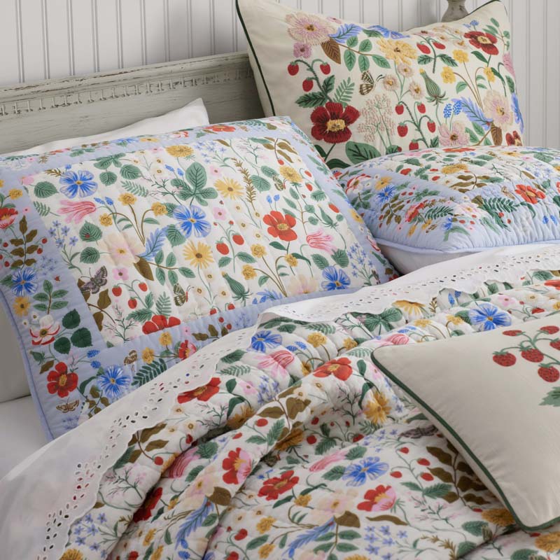 Strawberry Fields Quilt - Multi, Full/Queen