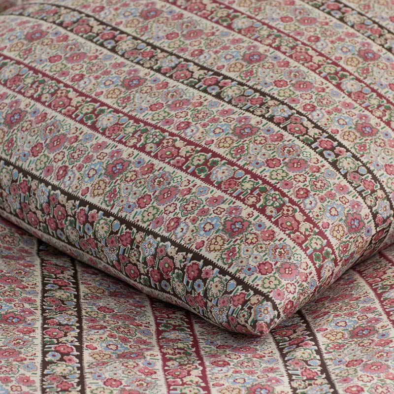 Aadrika Reversible Premium Smooth Sateen Duvet Cover - Burgundy, Full/Queen