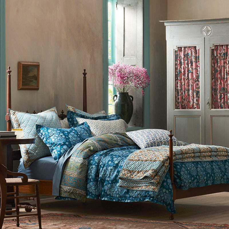 Nawab Floral Premium Smooth Sateen Reversible Duvet Cover - Blue Multi, Full