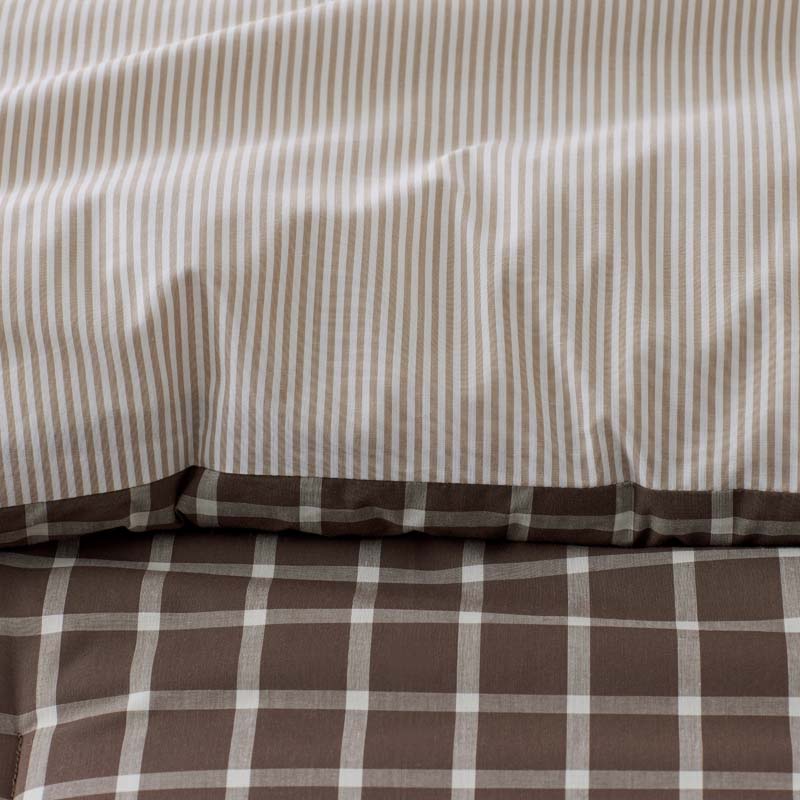 Classic Stripes and Plaids Cool Yarn-Dyed Cotton Percale Reversible Comforter - Windowpane Brown, King/Cal. King