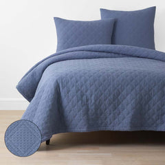 Waffle Quilt - Denim Blue, King/Cal. King
