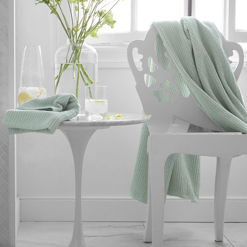 Quick Dry Bath Sheet by Micro Cotton® - Green Tea