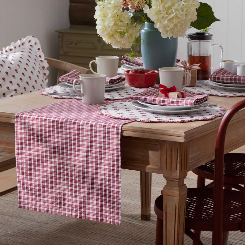 Flowers & Plaid Yarn-Dyed Reversible Table Runner - Red Multi, 16 in. x 108 in.