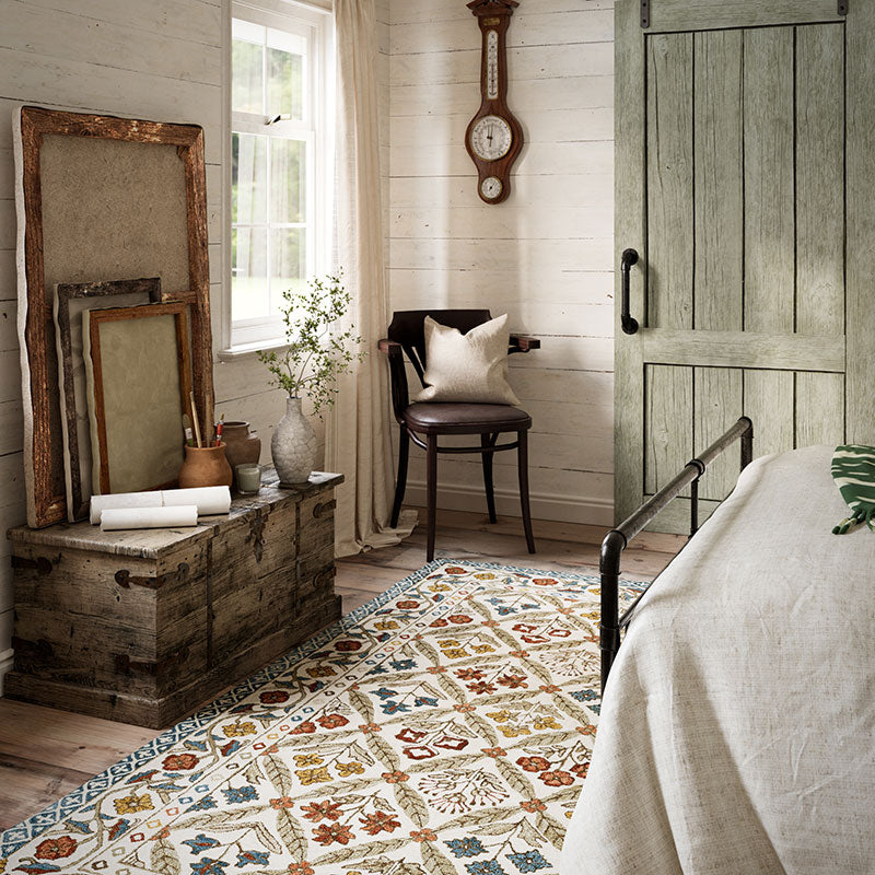 Floral Border Hand Tufted Wool Rug