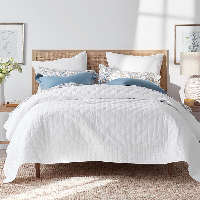 Pintuck Quilt - White, Twin