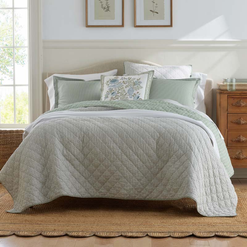 Tira Geo Reversible Quilted Sham - Green, Standard