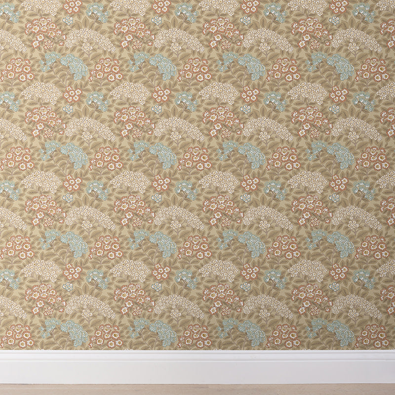 Garden Traditional Wallpaper - Gold, Roll
