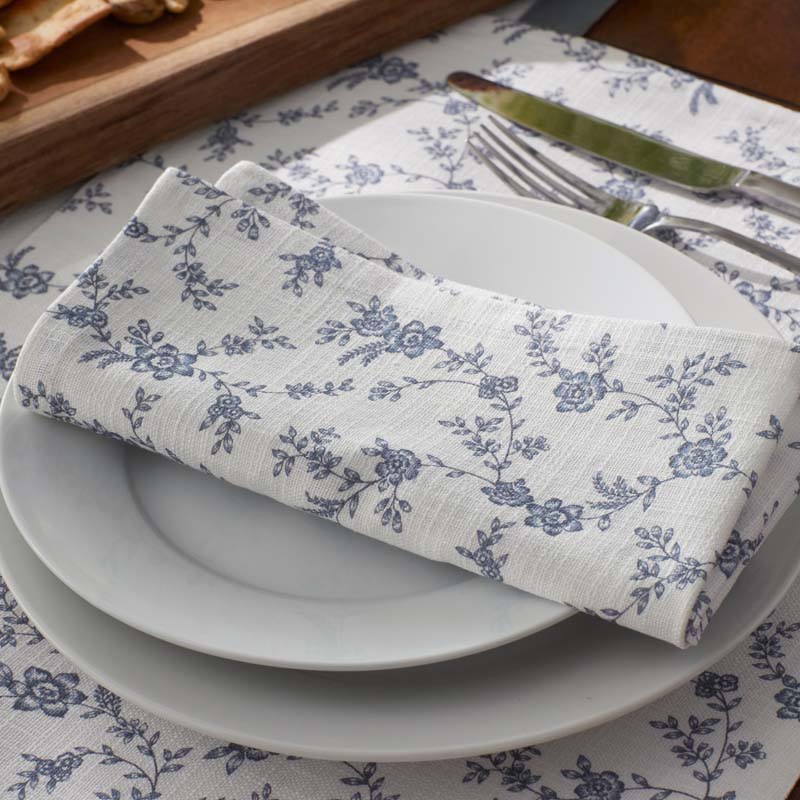 Floral Napkins, Set of 4 - Tapestry Vine