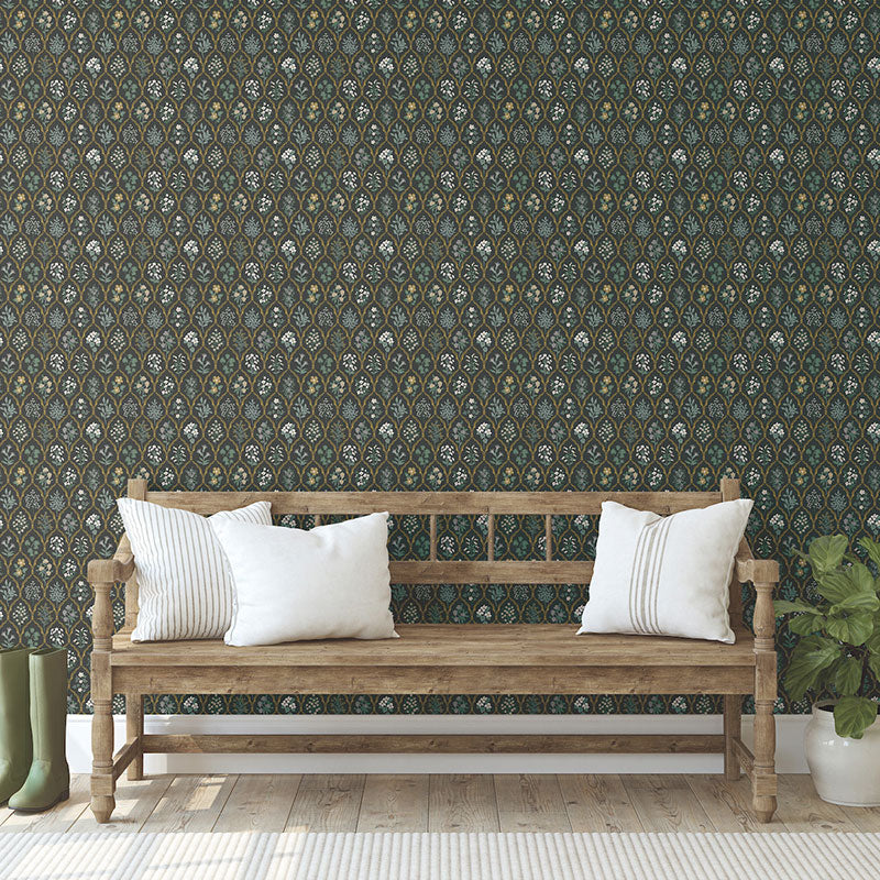 Hawthorne Traditional Wallpaper - Black, Swatch