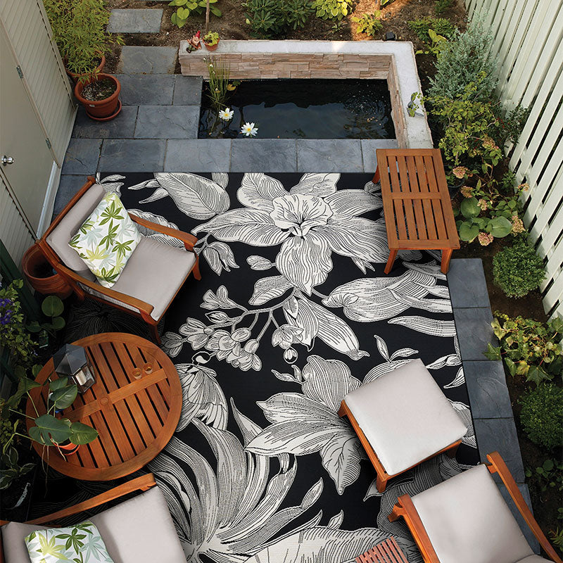 Flora Flat Woven Outdoor Rug - Black, 8' 1" x 11' 2"