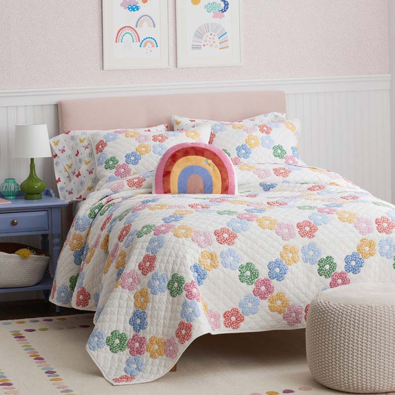 Daisy Patch Quilt - White Multi, Full/Queen