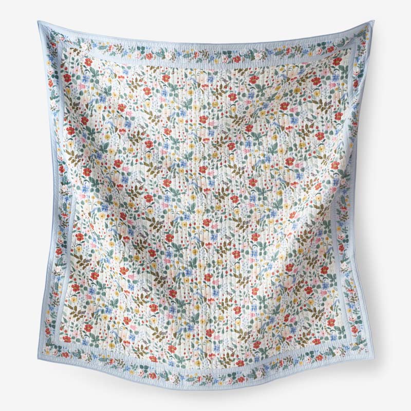Strawberry Fields Quilt - Multi, Full/Queen