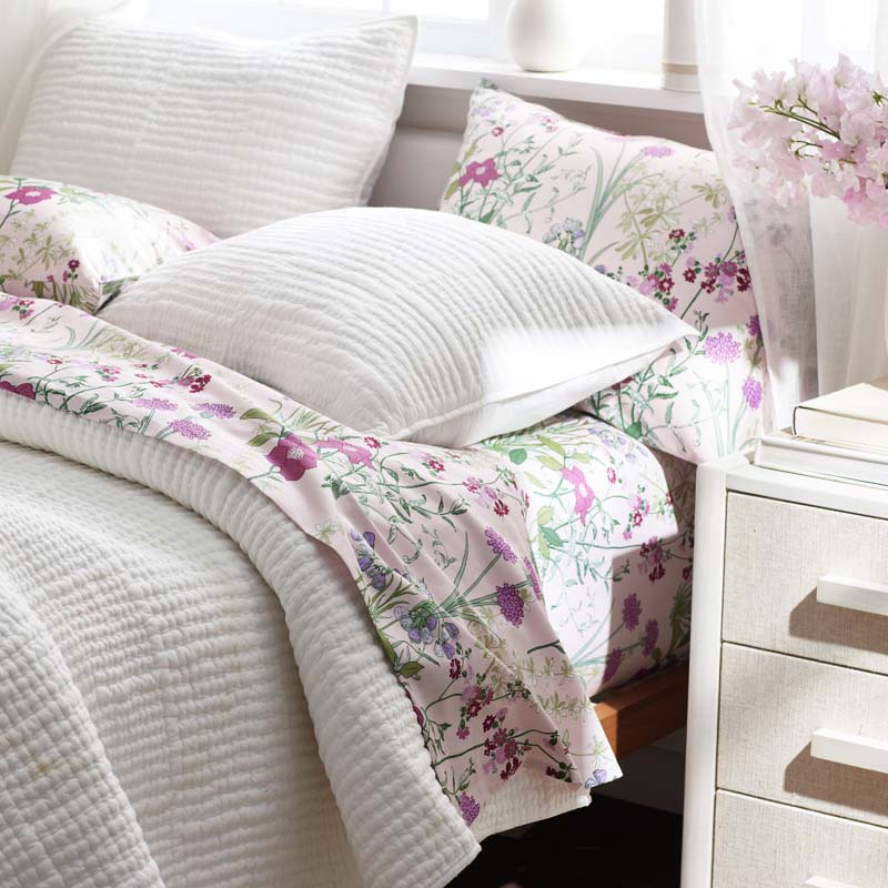 Bloom Meadow Classic Smooth Sateen Bed Sheet Set - Blush, Queen