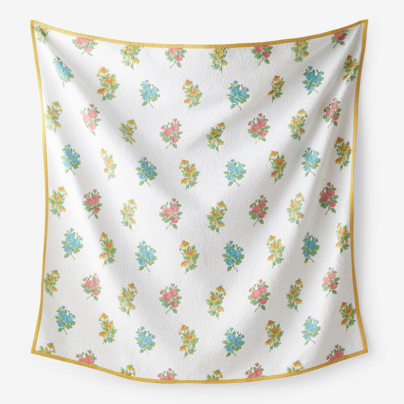 Lily Garden Quilted Coverlet - White Multi, Twin/Twin XL