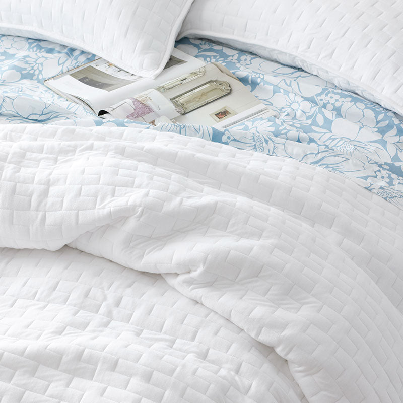 Air Layer Quilt - White, Full/Queen
