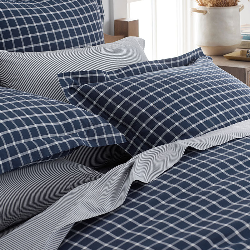Classic Stripes and Plaids Cool Yarn-Dyed Cotton Percale Bed Sheet Set - Windowpane White/Navy, Queen