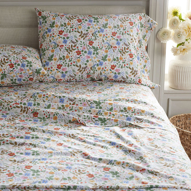 Strawberry Fields Classic Cool Cotton Percale Pillowcase Set - White Multi, Standard