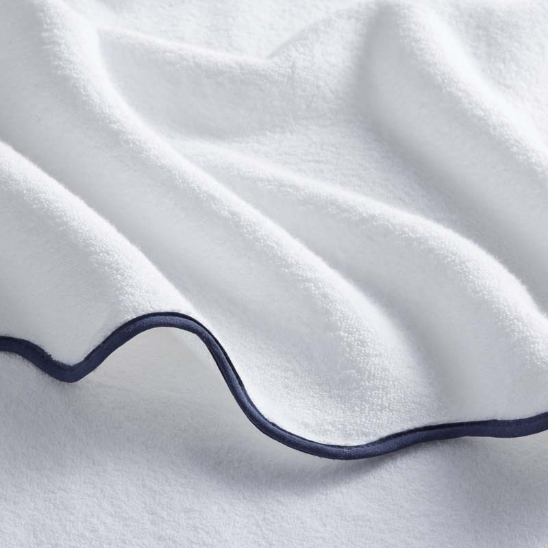 Scalloped Edge Hand Towel - Navy