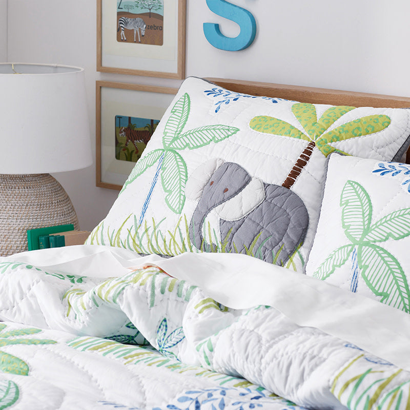 Jungle Quilt - White, Twin
