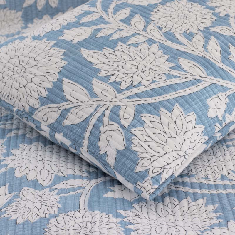 Feliciana Chrysanthemum Reversible Quilted Sham - Blue, Standard