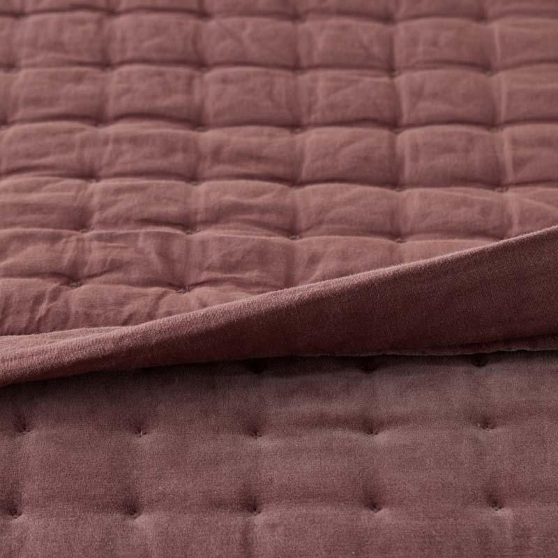 Tufted Stitch Velvet Quilt - Bordeaux, Full/Queen