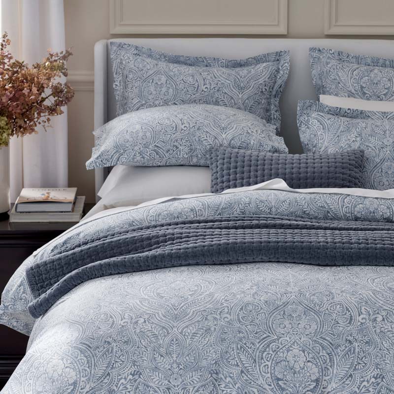 Paisley Grace Floral Premium Smooth Wrinkle-Free Sateen Fitted Bed Sheet - Blue, Queen