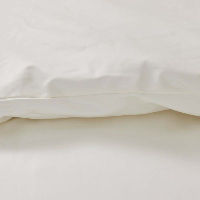 Luxe Smooth Egyptian Cotton Sateen Fitted Bed Sheet - Cream, Queen