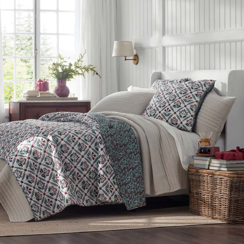 Elderberry Reversible Quilted Sham - White, Euro