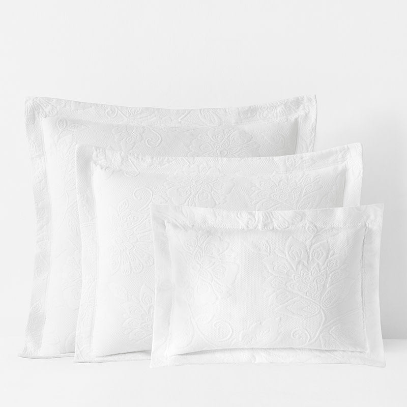 Putnam Cotton Matelassé Sham - White