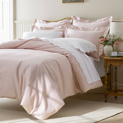 Classic Smooth Sateen Solid Comforter - Blush, Full/Queen