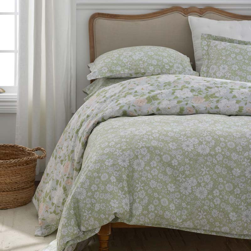 Misty Meadow Cluster Reversible Classic Smooth Sateen Sham - Green Tea, King