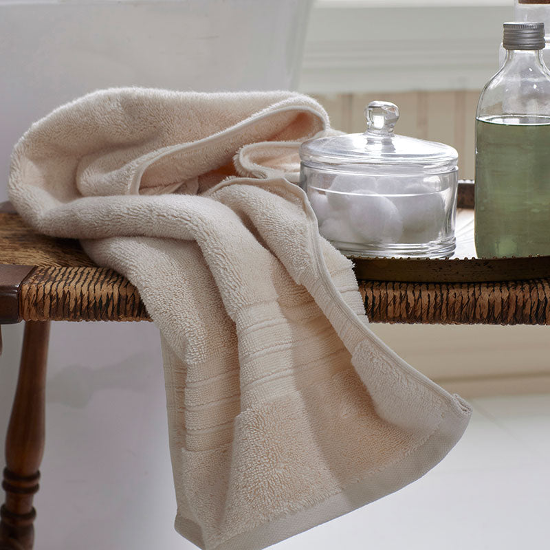 Mirage Aegean Cotton Bath Towel - Ecru