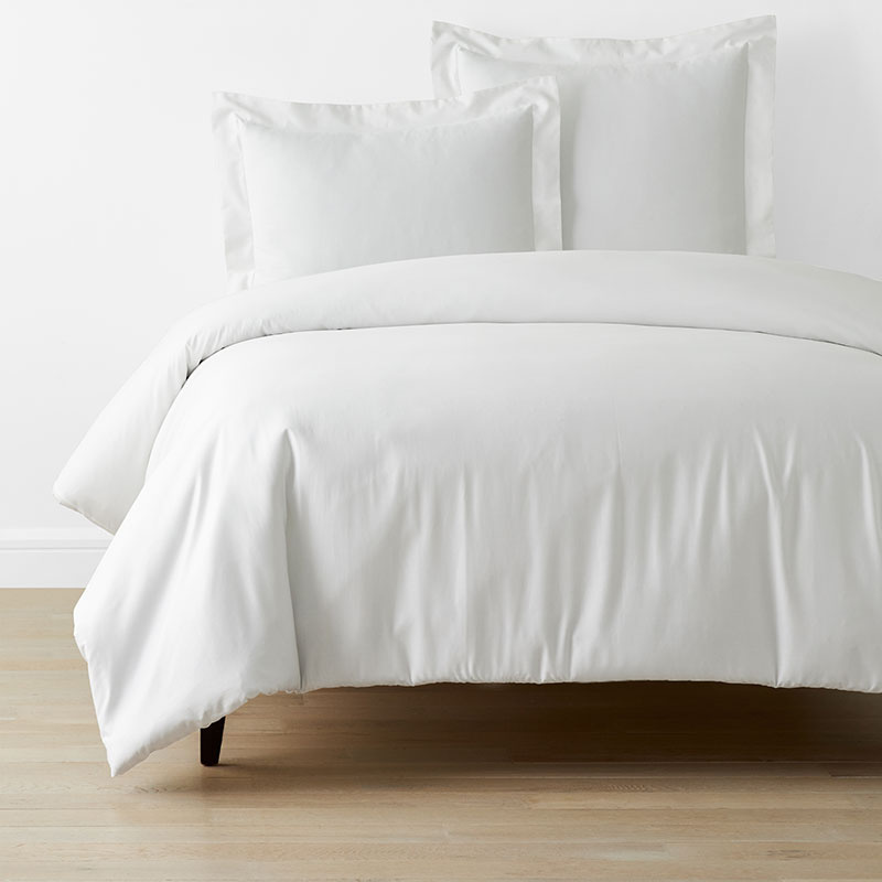 Classic Smooth Sateen Solid Duvet Cover - White, Full