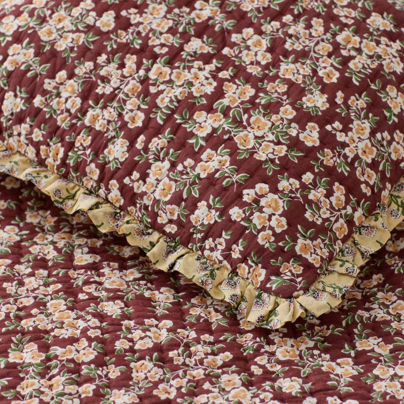 Suhana Reversible Ruffle Quilt - Brick, King/Cal. King
