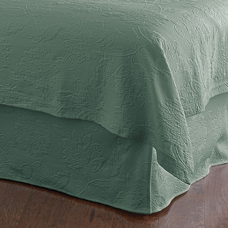 Putnam Cotton Matelassé 14 in. Drop Bed Skirt - Thyme