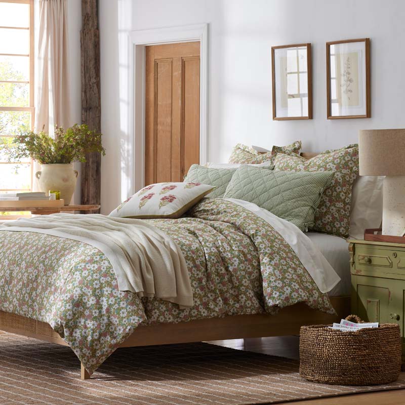 Julienne Classic Cool Cotton Percale Sham - Floral Beige, Euro