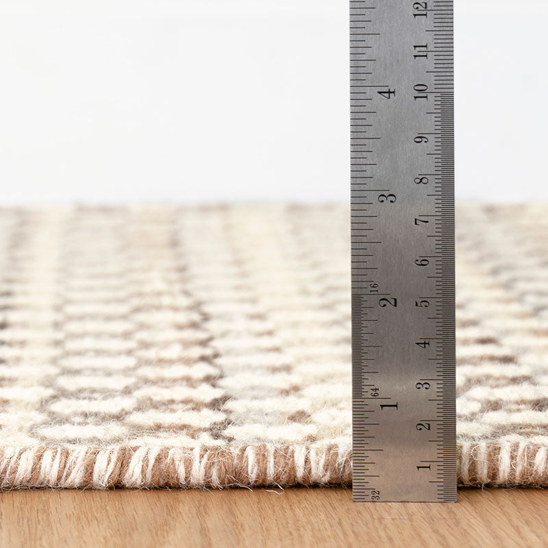 Poppy Handwoven Wool Rug - Natural, 5' x 8'