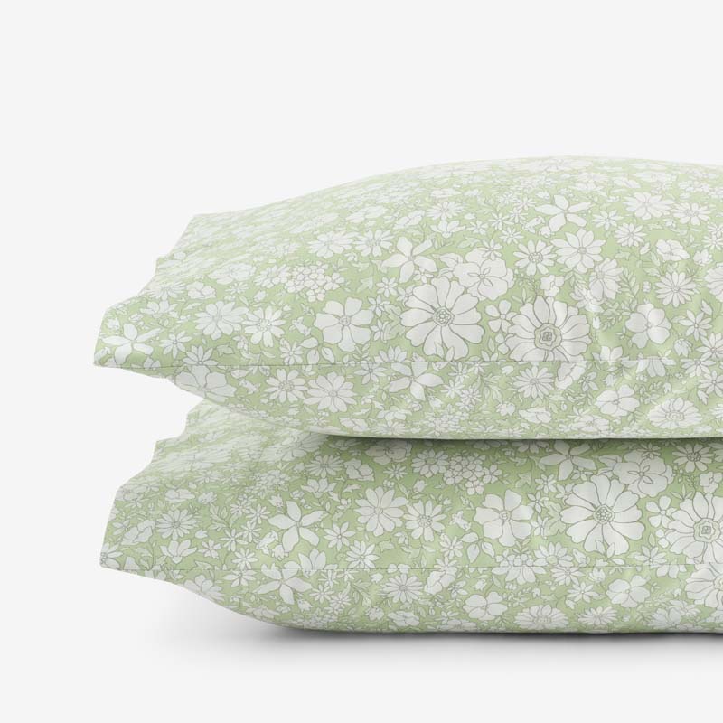 Misty Meadow Floral Classic Smooth Sateen Pillowcase Set - Green, Standard