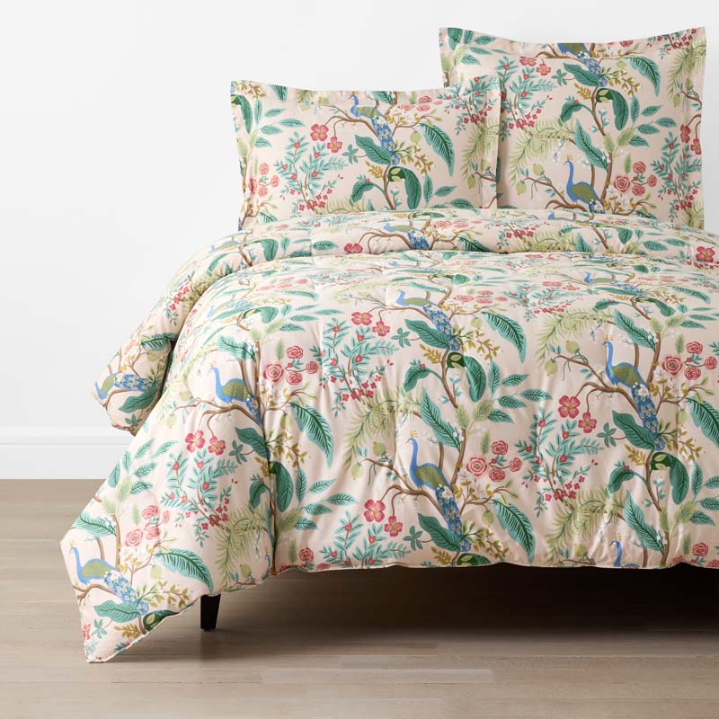 Peacock Classic Smooth Sateen Comforter - Blush, Full/Queen