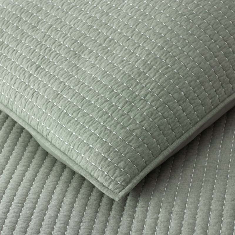 Fara Textured Kantha Quilt - Green, Twin/Twin XL