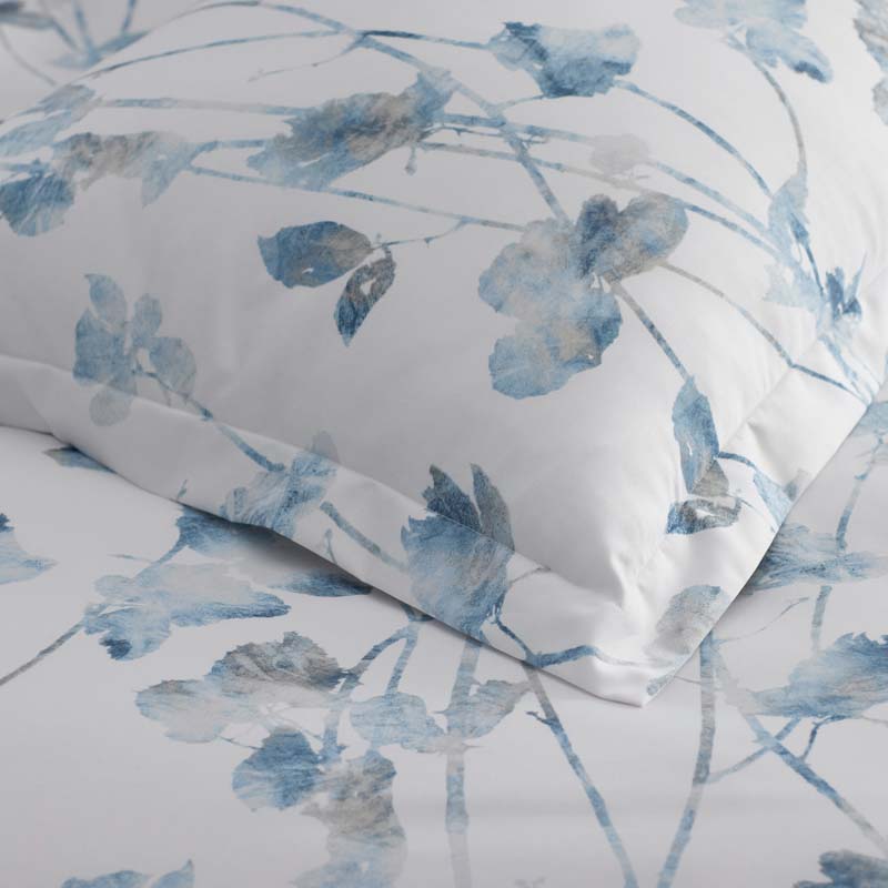 Garden Leaf Premium Smooth Wrinkle-Free Sateen Sham - Blue Multi, King