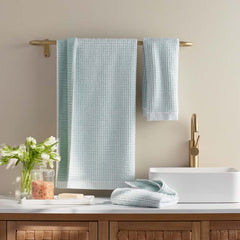 Textured Dot Bath Towel - Sea Spray
