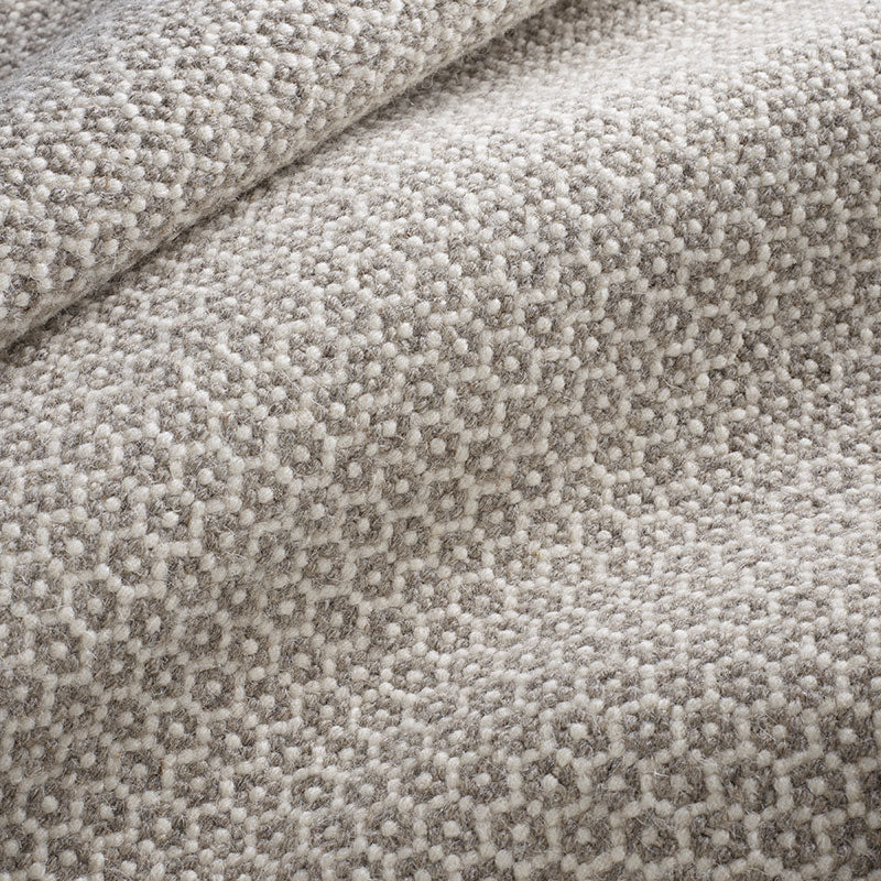 Honeycomb Handwoven Wool Rug -  Ivory Gray, 2' x 3'